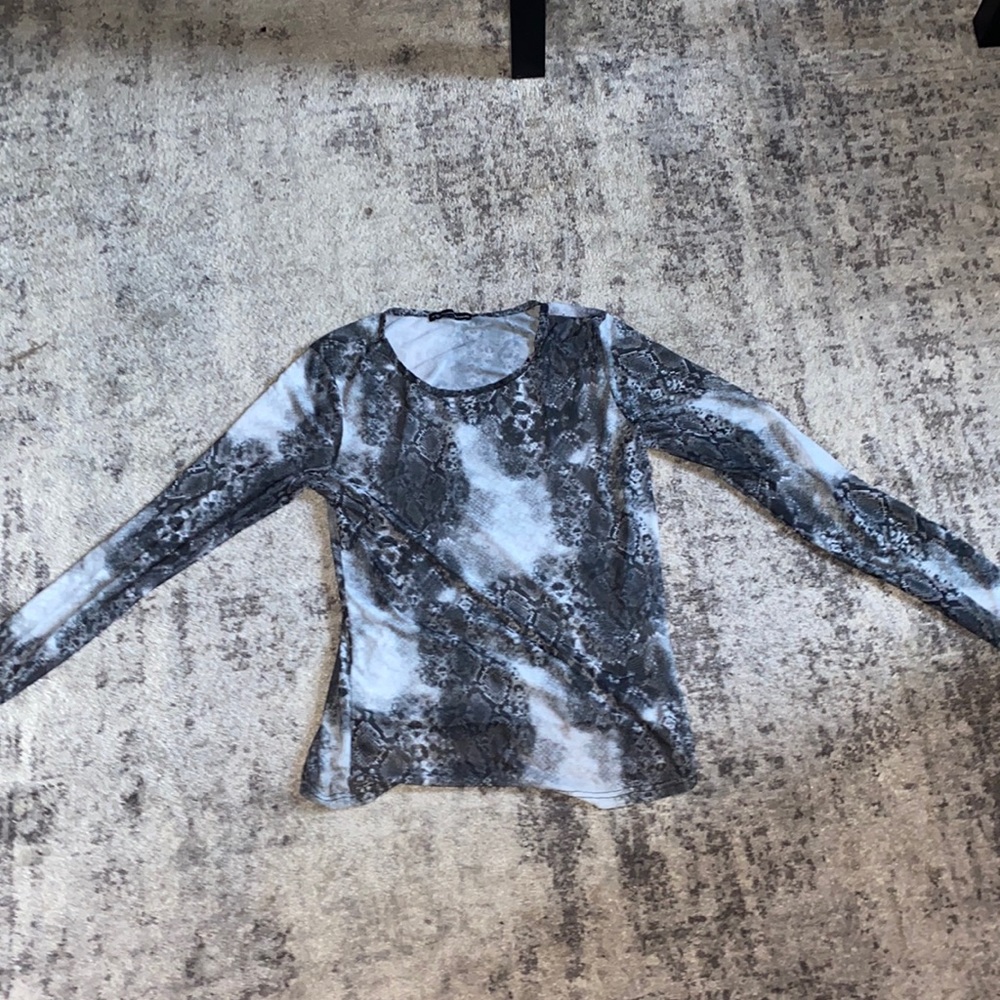 Grey, white, black long sleeve shirt